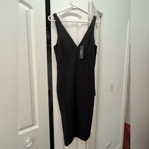 Lulu’s Little Black Dress